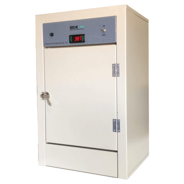 Imagen de la estufa de esterilización Donelab Dl-730 con medidas internas de 30x40x30 cm, termostato electrónico y termómetro digital para un control preciso de la temperatura, exterior de pintura Epoxi resistente a altas temperaturas y dos bandejas porta elementos y estantes regulables para adaptarse a diferentes necesidades de esterilización en laboratorios de análisis clínicos y de diagnóstico.